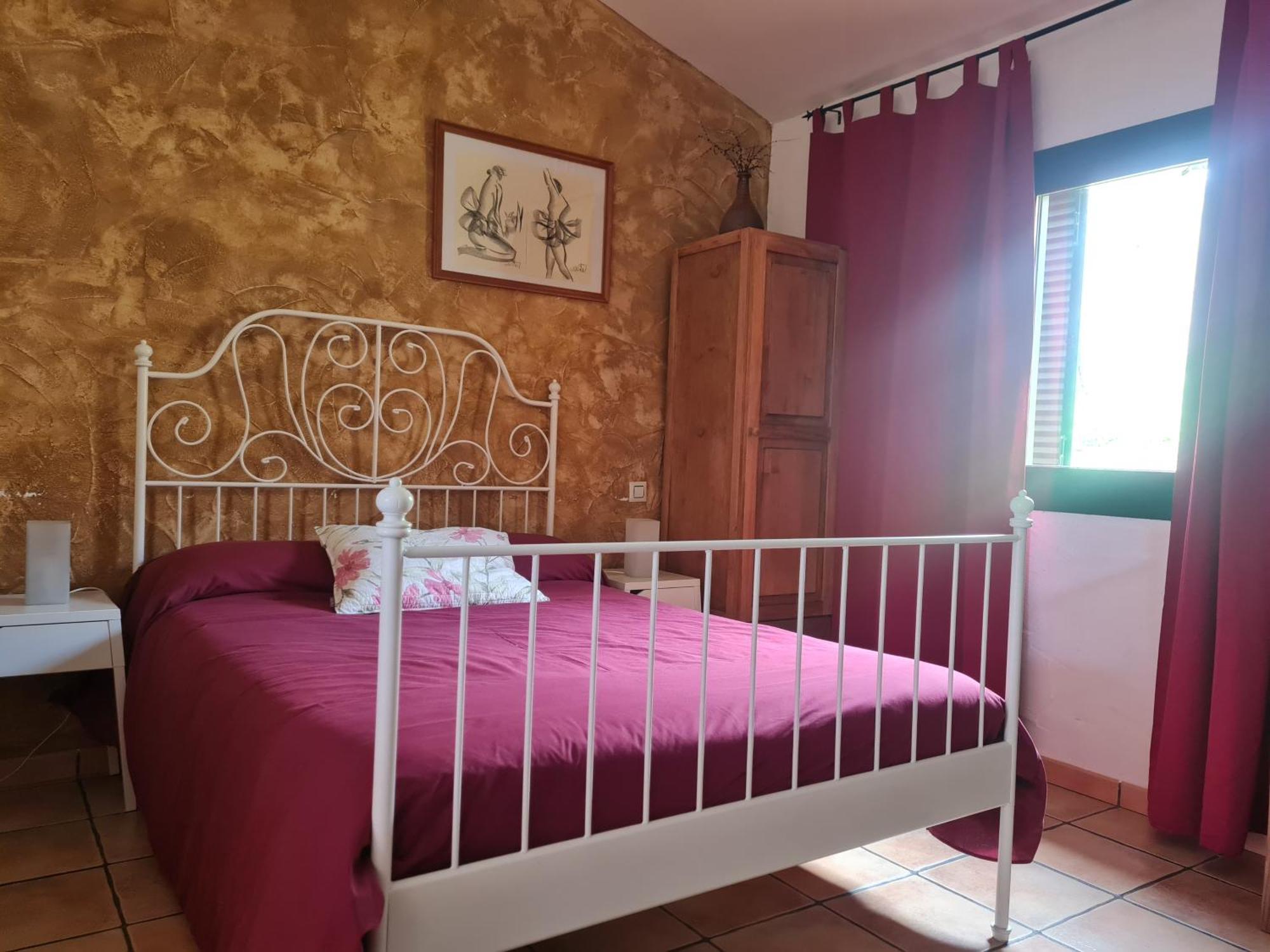 Apartamentos Rurales Candela Canamero Екстер'єр фото